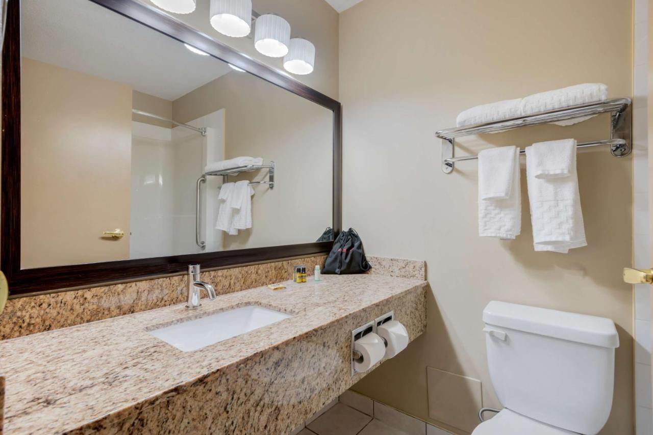 Best Western Plus Red Deer Inn & Suite Eksteriør billede