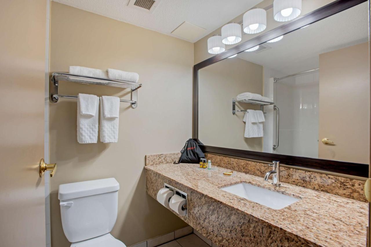 Best Western Plus Red Deer Inn & Suite Eksteriør billede