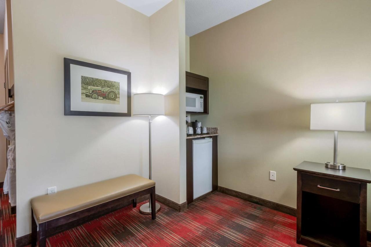 Best Western Plus Red Deer Inn & Suite Eksteriør billede